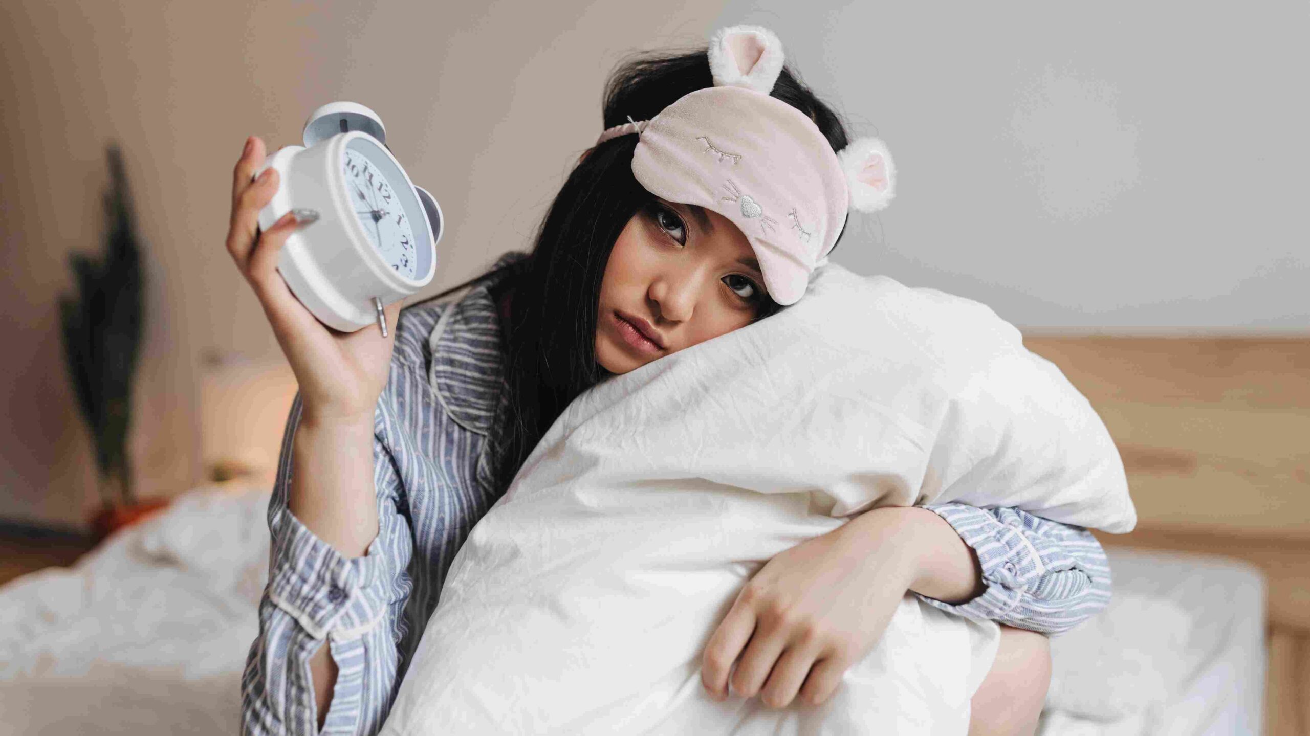 Kurang Tidur Bikin Kulit Kusam? Ini Penjelasannya | Fein Skincare Indonesia | Fein Indonesia | Fein Official Skincare Lokal | @feinofficial.id